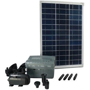 Ubbink Solarmax 1000 Springbrunnenpumpe mit Solarpaneel, Batterie und Düsen für den Gartenteich.