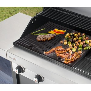 Char-Broil Grillplatte für 4-Brenner Grills mit Steak, Gemüse und Speck.