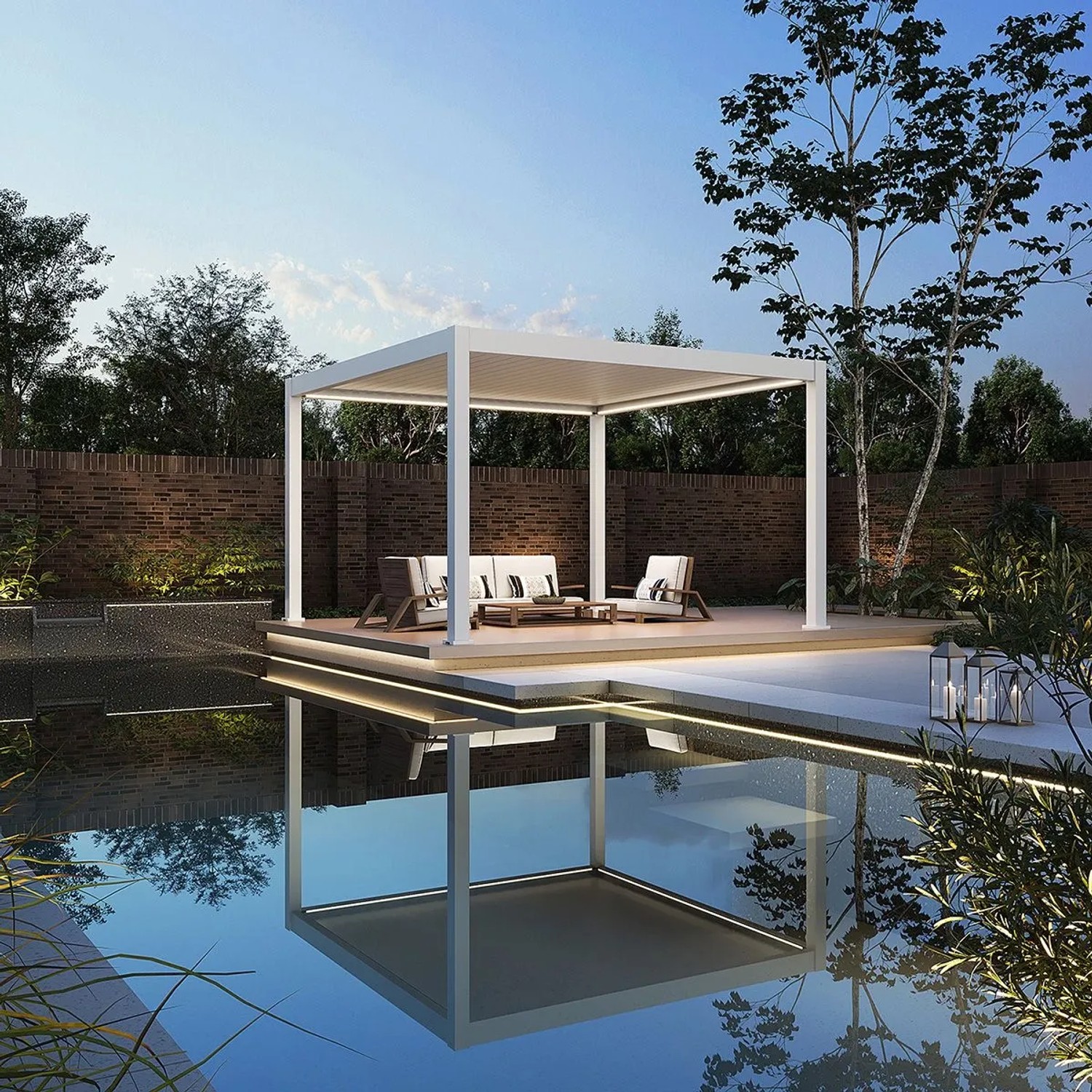 Elektrischer Weide Deluxe Plus Pavillon 4x4m, weiß, mit Lamellendach und LED-Beleuchtung auf Holzterrasse am Pool.
