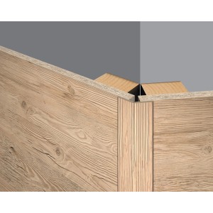 Egger Faltleiste Decowall FL006 Namur Fichte für Wandverkleidung, Detailansicht Ecke.
