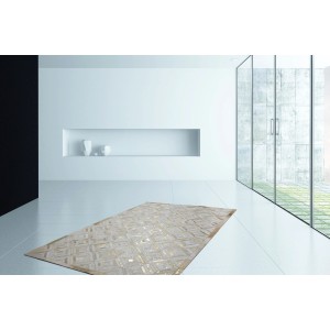 Teppich Masque 610, elfenbein-gold, 120x170 cm. Lederteppich mit metallischen Effekten im modernen Raum.