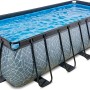 Rechteckiger, grauer EXIT Stone Pool 540x250x122cm mit Stahlrahmen, Sandfilterpumpe und Poolleiter.