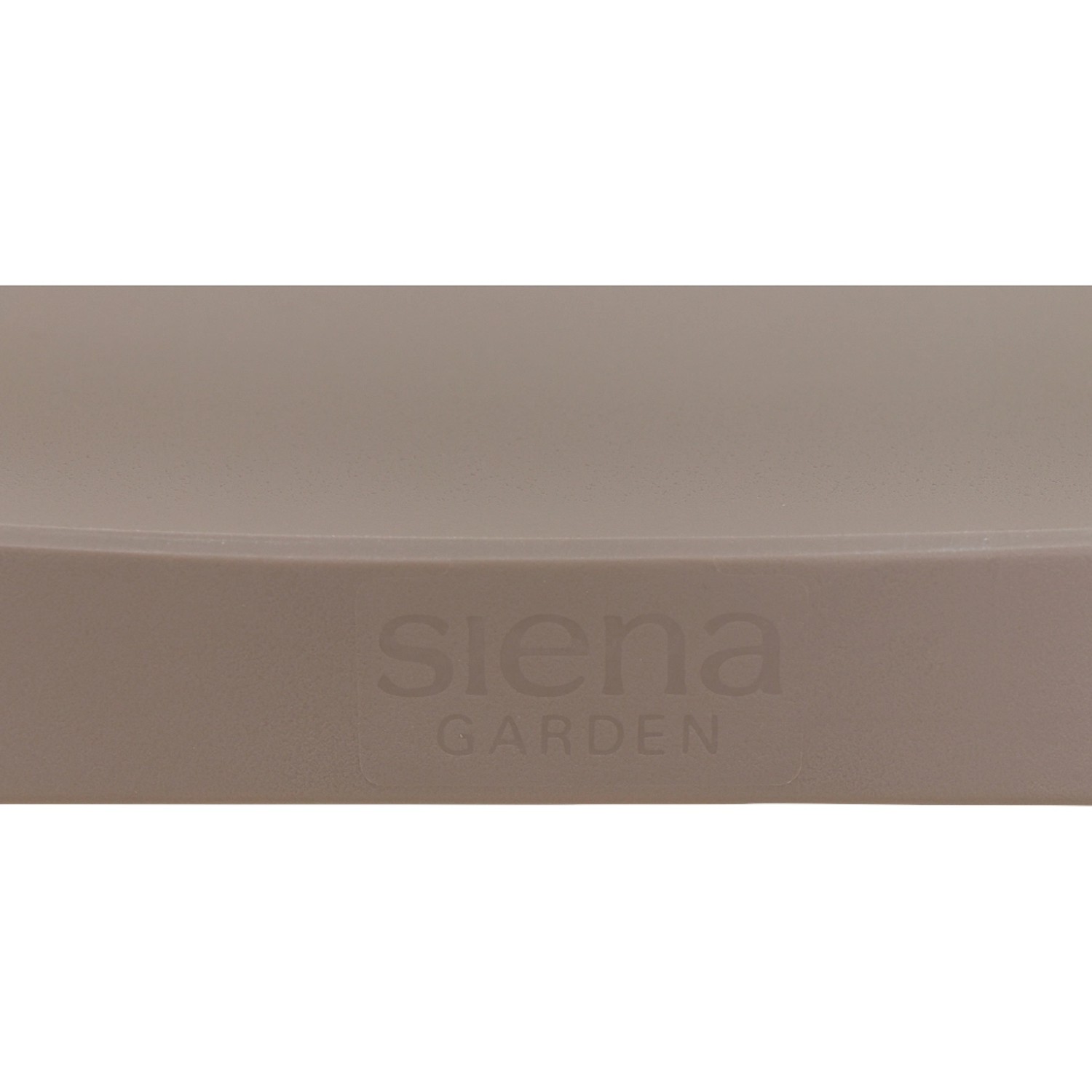 Detailaufnahme: Siena Garden Lane Stapelstuhl, taupefarben, mit Logo. Gartenstuhl für Balkon und Terrasse.