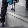 Bosch Expert Hammerbohrer SDS Plus-7X beim Bohren in Beton.