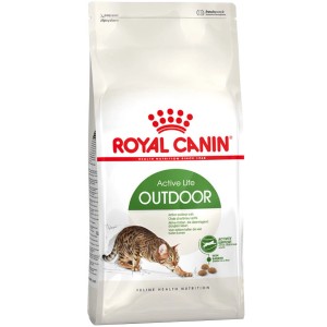 Royal Canin Outdoor Katzenfutter, Trockenfutter für aktive Freigänger Katzen im 10 kg Sack.