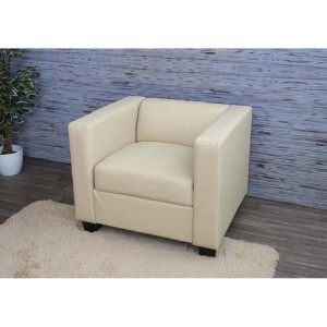 Cremefarbener MCW Loungesessel Lille aus Kunstleder mit kubischer Form.