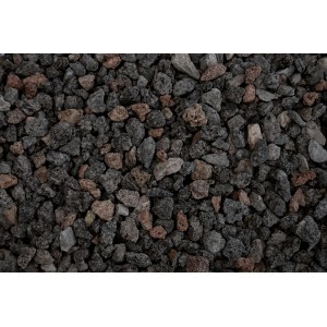 Nahaufnahme von Lavasplitt Glut-Schwarz (8-16mm) im PE-Sack, Zierkies für Garten und Landschaftsbau.