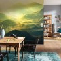 Komar Vlies Fototapete The Shire, 200x150 cm, mit Berglandschaft im Wohnraum.