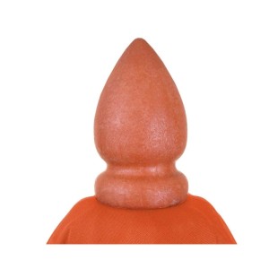 Terracottafarbene Spitze eines Holz-Sonnenschirms. Konische Form mit runder Basis, passend zum Schirm.