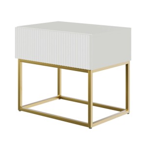 Selsey Veldio Nachttisch weiß mit Rillenfront und goldfarbenem Metallgestell, 50 cm breit. Moderne Nachtkommode.