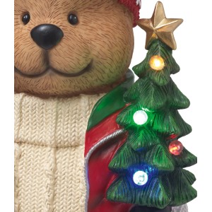 Polyresin Weihnachtsdeko Bär mit Strickpullover, hält beleuchteten LED-Weihnachtsbaum. Mehrfarbig.