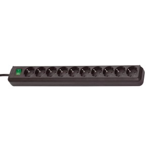 Schwarze Brennenstuhl Eco-Line Steckdosenleiste mit 10 Schutzkontakt-Steckdosen und Kindersicherung.