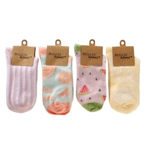 Boltze Socken Zimora, 4-fach sortiert, mit Zitronen-, Streifen- und Wassermelonenmuster.