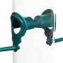 Detailaufnahme: Grüner Siena Garden Futterspender Premium aus Kunststoff, Ø 9 cm x 38 cm.