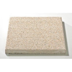 Helle, gewaschene Country Terrassenplatte aus Beton, 40x40 cm. Ideal für Gartenwege und Terrassen.