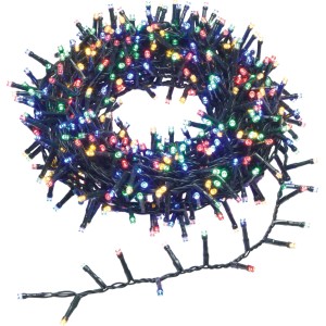 OBI LED Lichterkette, 700 mehrfarbige LEDs auf grünem Kabel, zusammengerollt. Für stimmungsvolle Außenbeleuchtung.