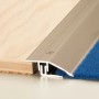 2-teiliges Edelstahl Anpassprofil, 15x44x900mm, für Laminat und Parkett Übergänge.