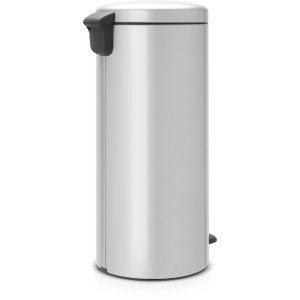 Brabantia Treteimer NewIcon 30 l, Grau, aus Stahl, mit Pedal und Soft-Close-Deckel.