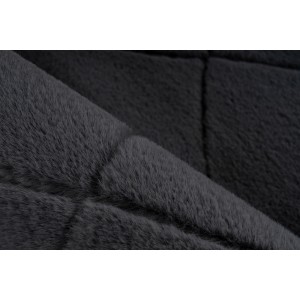 Detailaufnahme: Grauer Lalee Teppich Impulse, Kurzflorteppich mit gestepptem Muster und Kaninchenfell-Haptik.