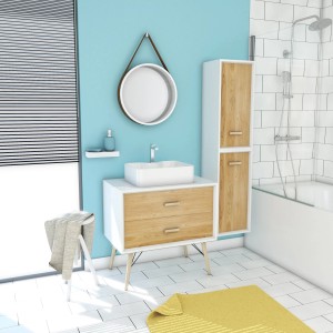 Aurlane Fjord Spiegel, 50 cm, weiß matt, mit Ledergurt in Karamell im Badezimmer.