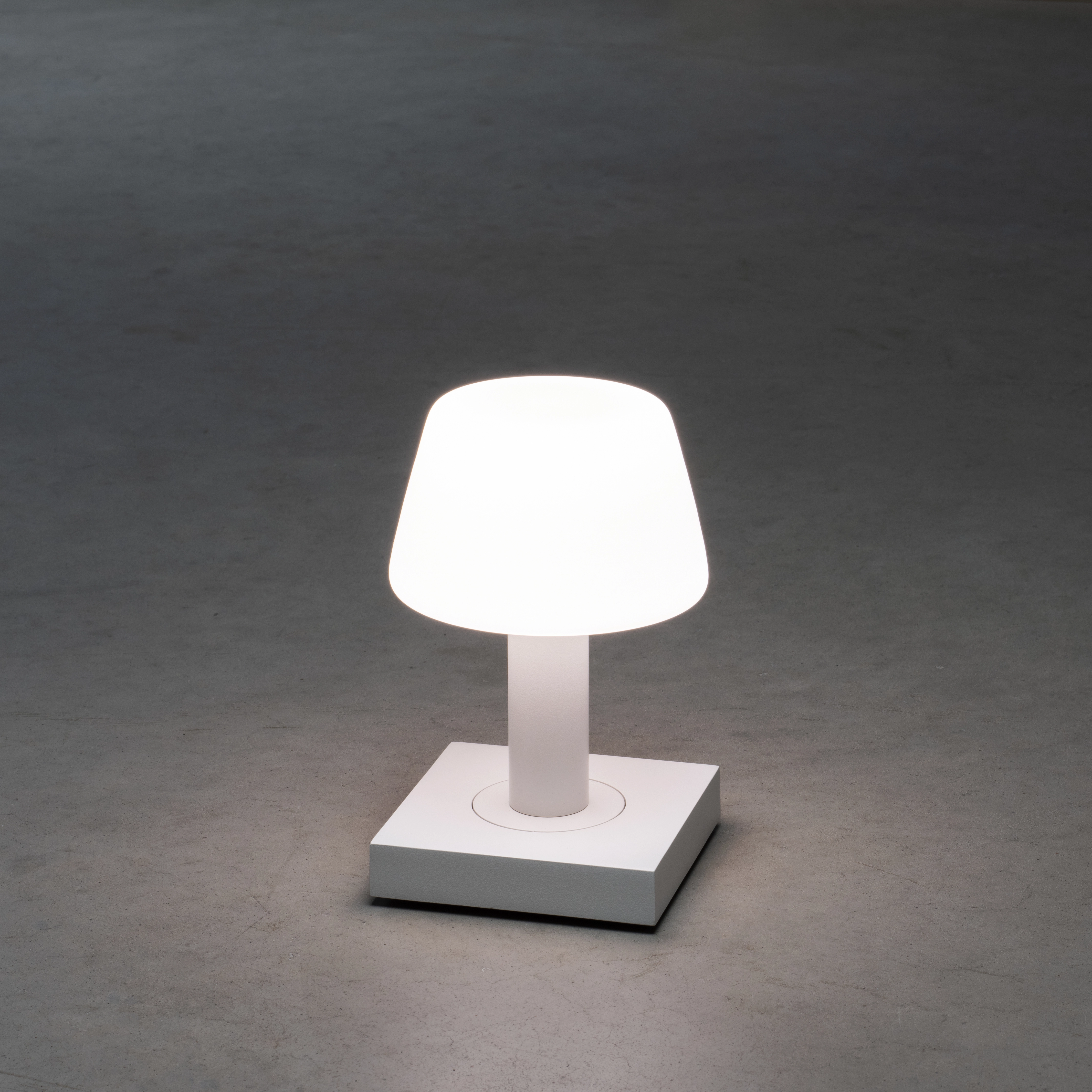Konstsmide LED-Designer-Tischleuchte Monaco Weiß 19 cm x 12,5 cm 12,5 cm  kaufen bei OBI