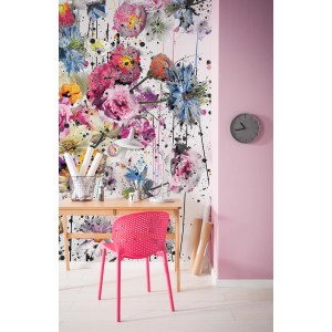 Komar Vlies Fototapete Lush (200x250 cm) mit Blumenmuster im Kinderzimmer.