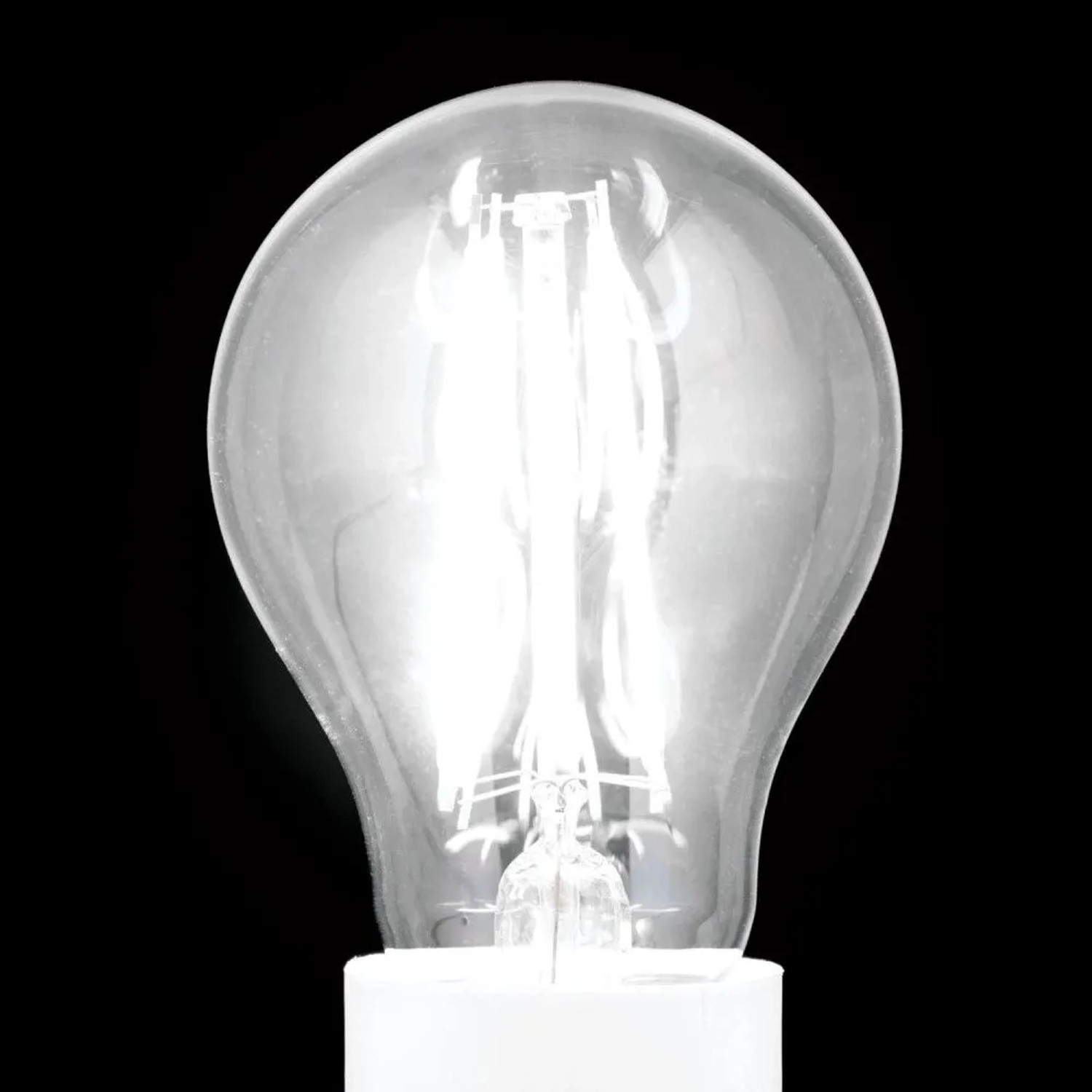 Klare, dimmbare E27 LED-Filament-Lampe mit warmweißem Licht. Klassische Birnenform für Leuchten.