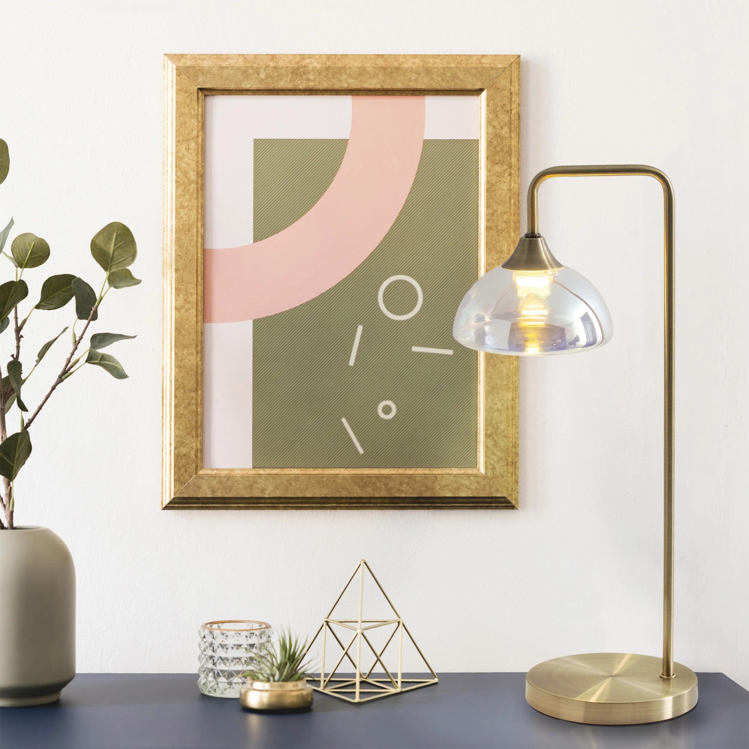 Näve LED-Tischleuchte Varna, 45 cm, irisierendes Glas, Messingfarben, Design-Tischlampe.