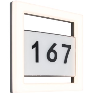 Quadratische LED Hausnummerleuchte Alice mit Ziffern-Aufklebern.