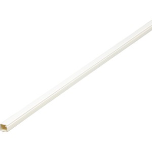 Weißer Mini-Kabelkanal, 10x10 mm, 2 m lang, zur Kabelverlegung.