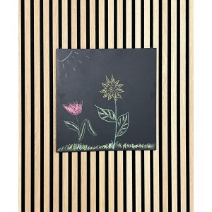 Schwarzes FN Acustico Letterboard 45x44 cm mit Blumenzeichnung, Zubehör für Paneele.