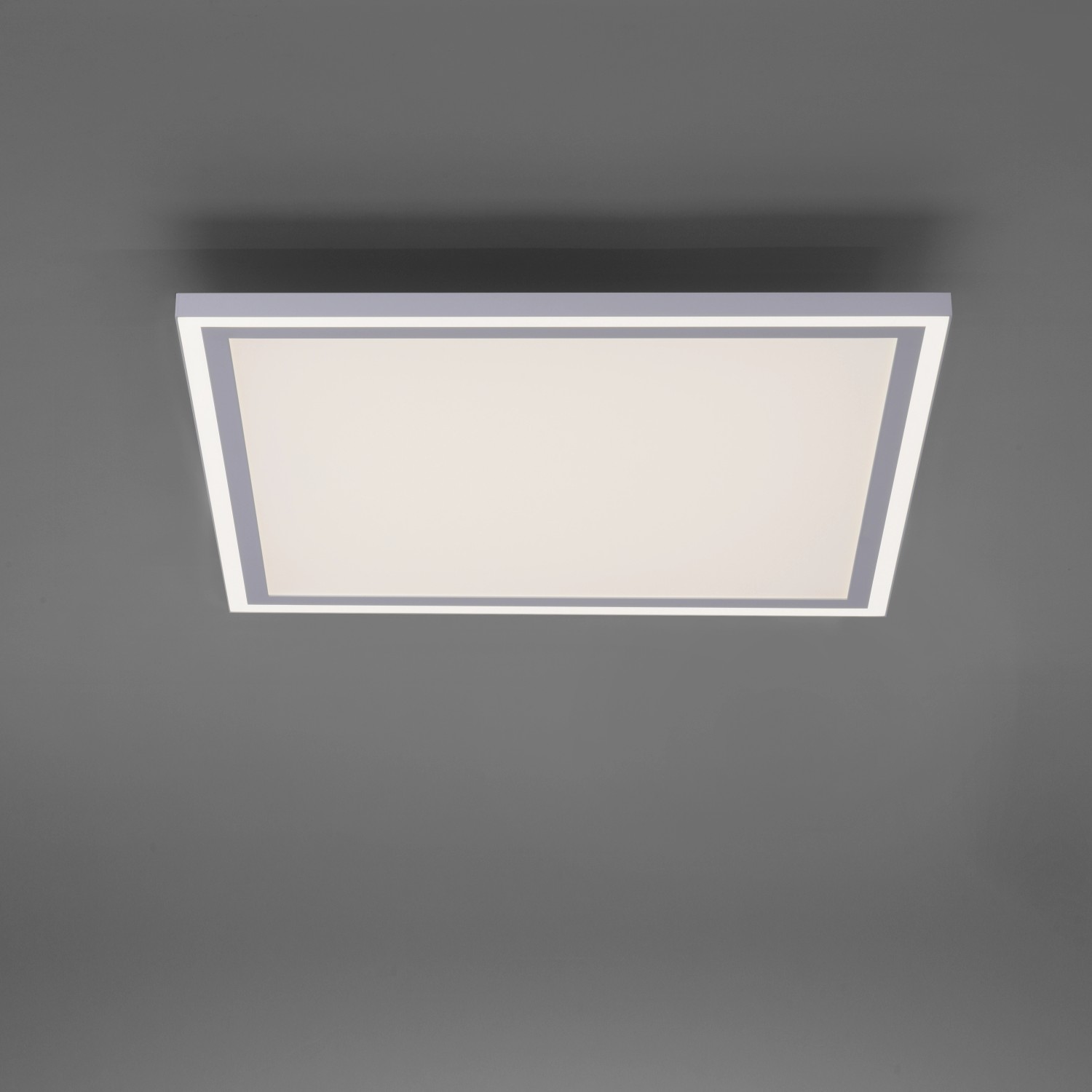 Quadratische, dimmbare LED-Deckenleuchte Edging in Weiß, 46,4x46,4 cm.