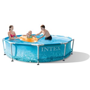 Intex Frame Pool Set Beachside, Ø 305 cm, mit Familie im Wasser. Stahlrahmenpool mit Ozean-Motiv.