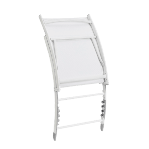 Zusammengeklappter, weißer Bizzotto Lounge-Sessel Taylor aus Aluminium und Textilene.