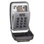 Offener Master Lock Schlüsseltresor 5423EURD zur Wandmontage in Schwarz-Grau mit Tastenfeld und Schlüsseln.