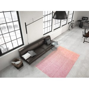 Handgefertigter, pinkfarbener Wollteppich Melrose (80x150 cm) mit Zickzackmuster.