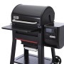 Weber Searwood Grill mit Fronttisch für mehr Ablagefläche beim Grillen.