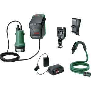 Bosch Akku GardenPump 18V-2000: Elektro-Pumpe mit Akku, Ladegerät, Schlauch und Zubehör zur Gartenbewässerung.