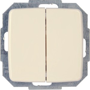 Kopp Doppel-Wechselschalter Rivo in Cremeweiß für Lichtsteuerung.