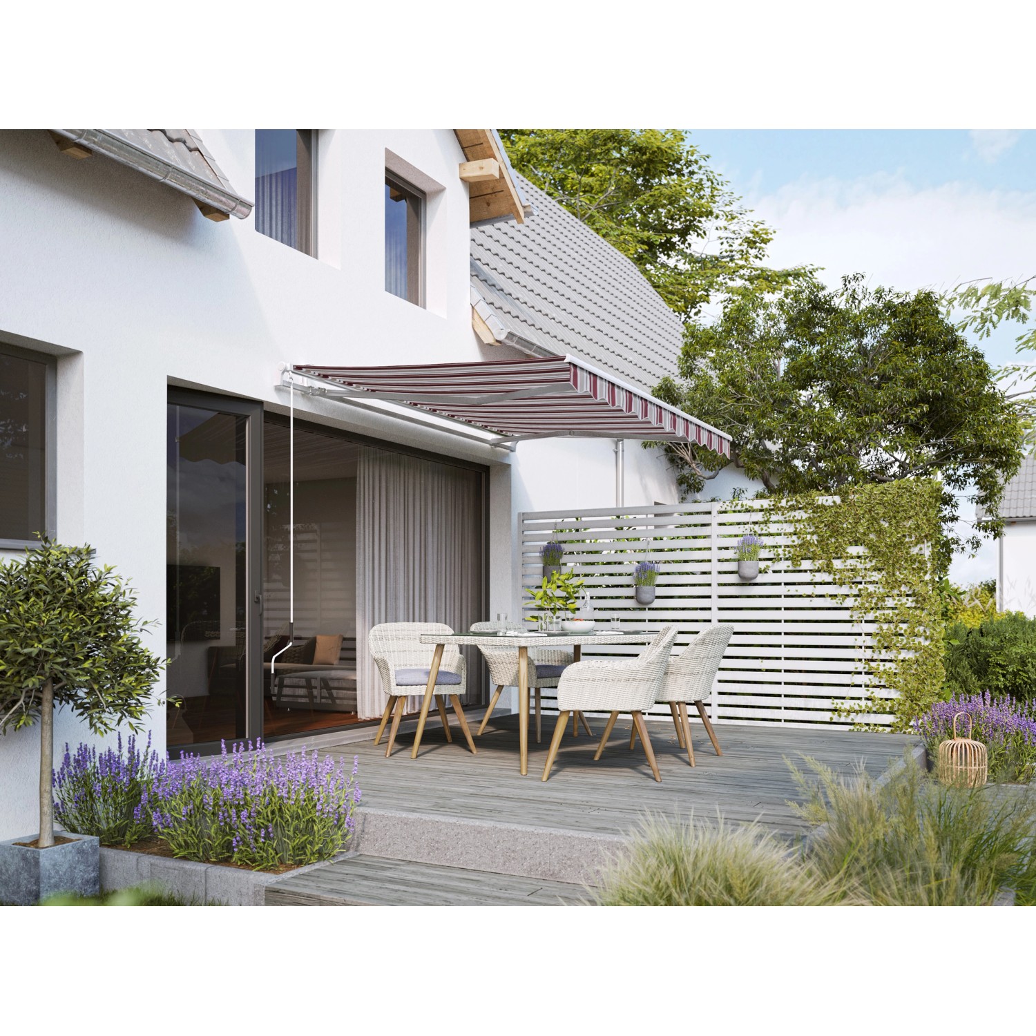 Gelenkarmmarkise Aventura 3x2m in Bordeaux-Beige-Weiß über einer Terrasse mit Sitzgruppe.