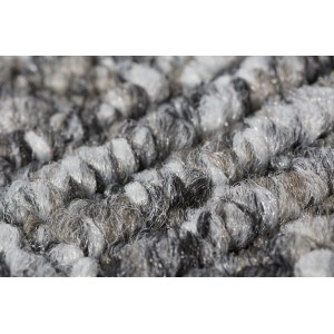 Andiamo Stufenmatte Leo Anthrazit, Detailaufnahme der Textur im Set mit 15 Stück.