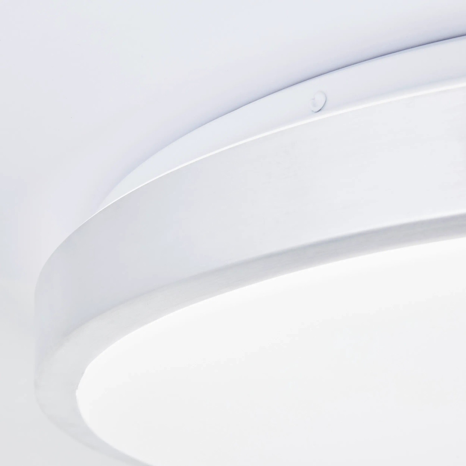 Moderne, runde LED-Deckenleuchte Livius, Aluminium/Weiß, dimmbar, CCT (3000-6500K), Ø 48,5 cm.