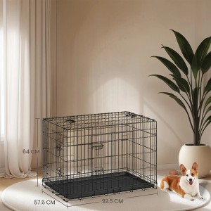 Schwarzer Feandrea Hundekäfig (92,5x57,5x64cm) mit Hund davor. Ideal als Hundezwinger.
