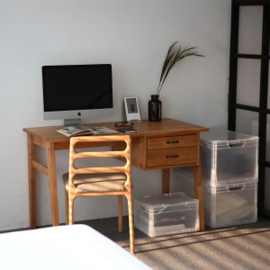 Graue Eurobox-System Box (60x40x32 cm) unter Schreibtisch, Aufbewahrungsboxen.