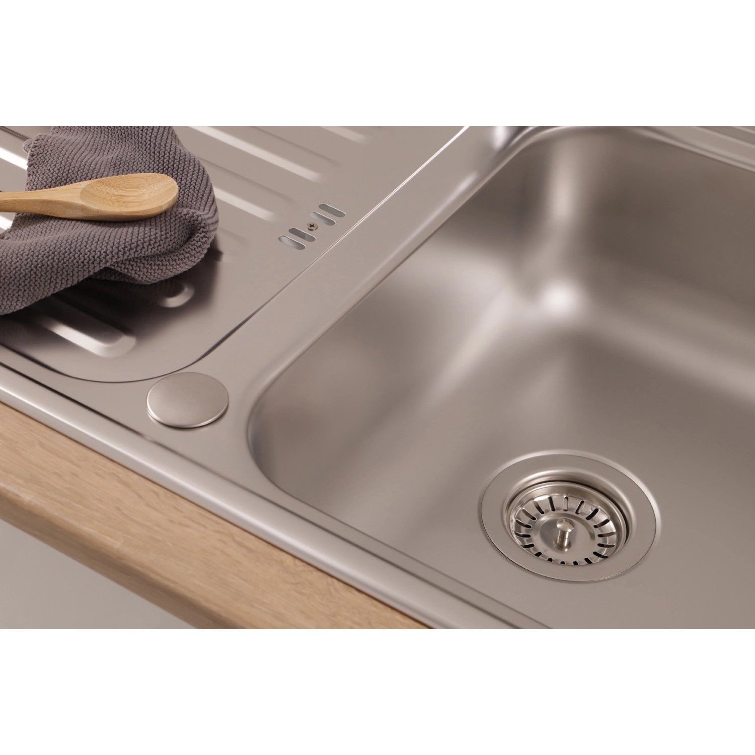 Respekta Edelstahlspüle Riverside, 86x50 cm, mit Abtropffläche und Siebkorb.