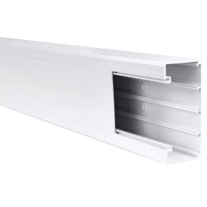 E2 Elektro Brüstungskanal, 2000 mm, Weiß, aus PVC für Schalter und Steckdosen.