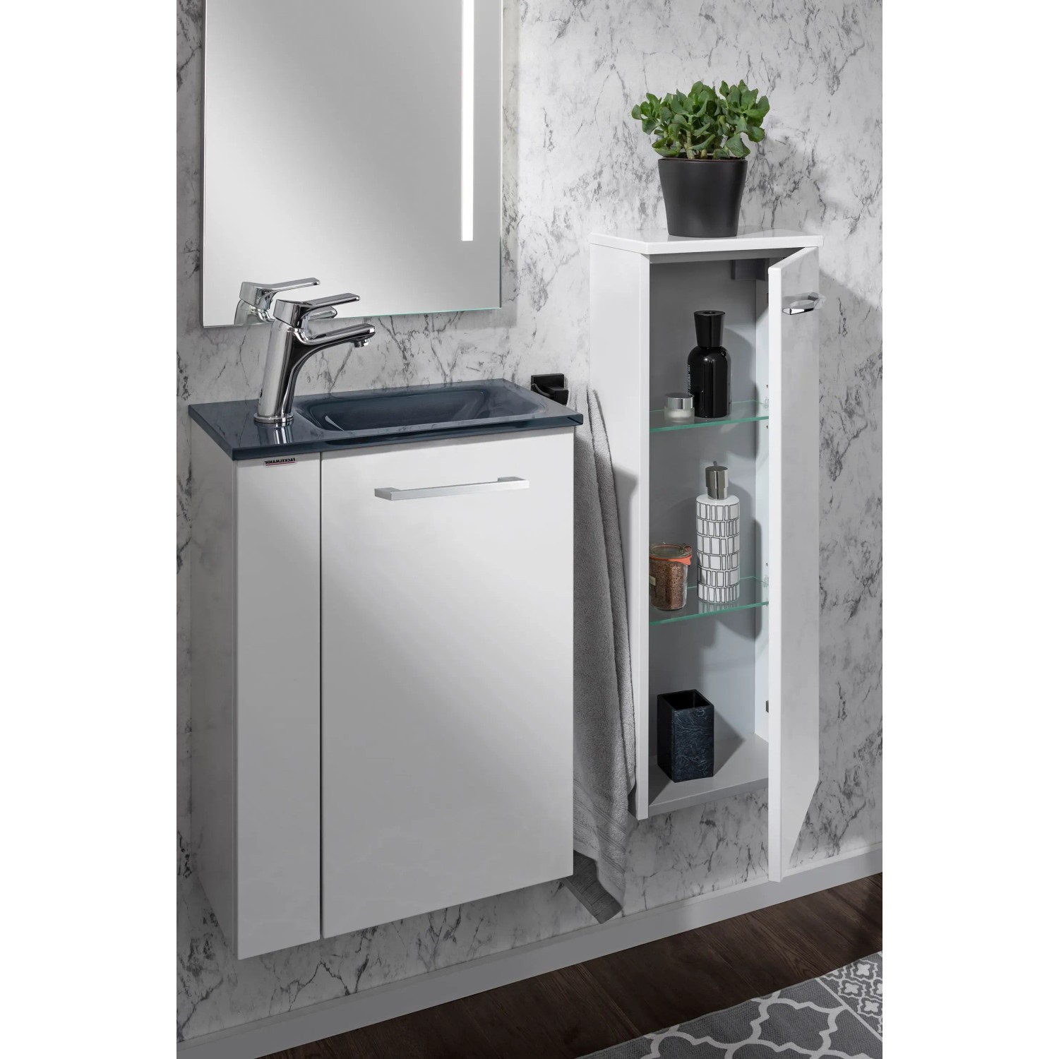 Fackelmann Waschbeckenunterschrank SBC, weiß, 44 cm breit, mit Waschbecken und Spiegelschrank.