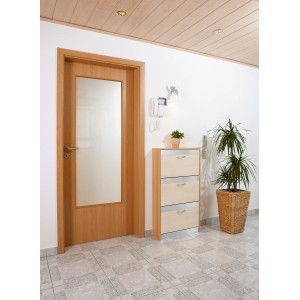 Holztür mit Gutta Carrée Klar Türfüllung aus Polystyrol, transparent, für mehr Licht im Raum.