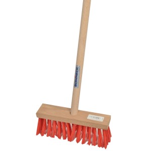 Sonneck Kinderbesen Mini mit Holzstiel und roten Borsten für kleine Gartenhelfer.