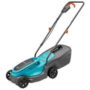 Gardena Akku-Rasenmäher PowerMax 30/18V Solo, blau-grau, mit Fangkorb. Kompakter Rasenmäher für kleine Gärten.